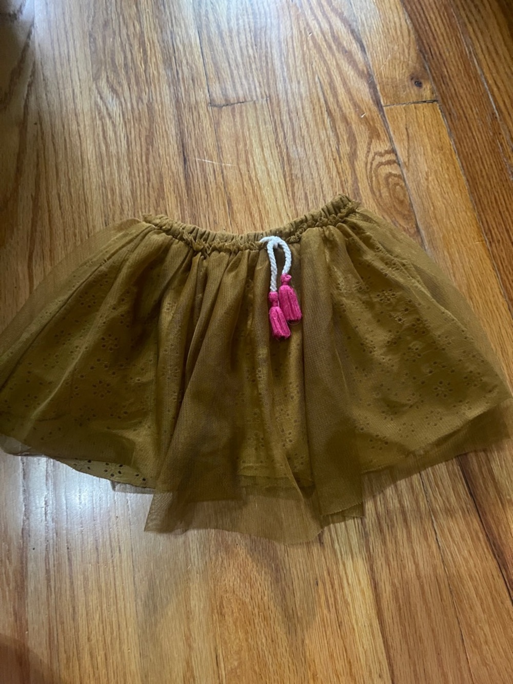As is Zara tulle over eyelet gold/mustard skirt size 2/3